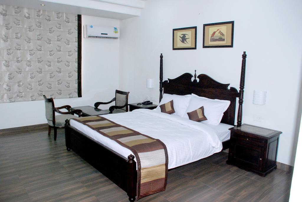 La Premier Spa And Resort Amer Habitación foto